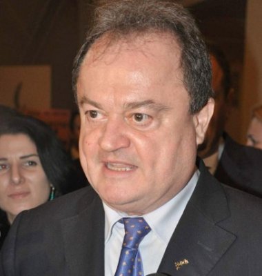 Stolojan: 